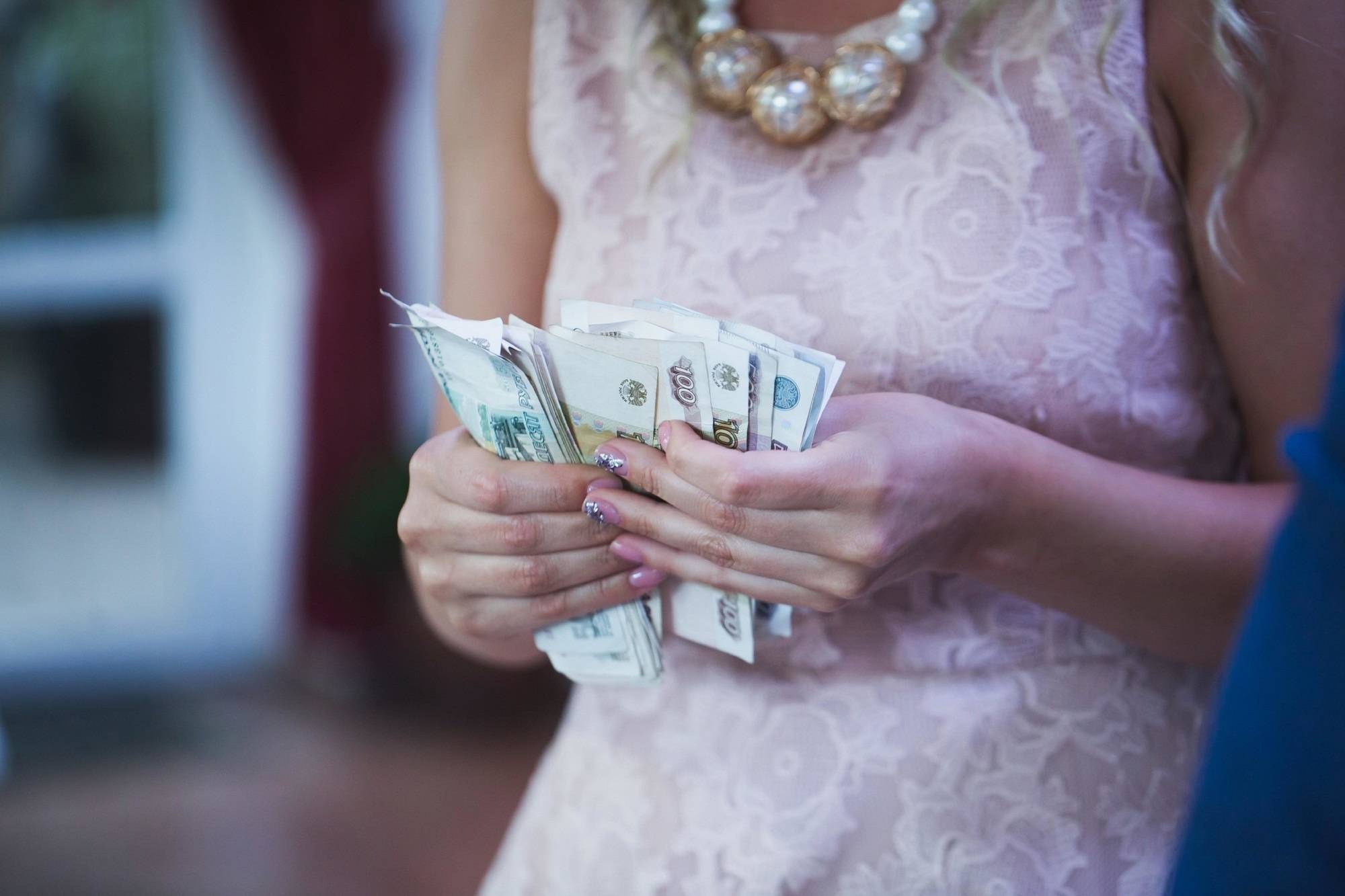 Стоит ли брать кредит на свадьбу?